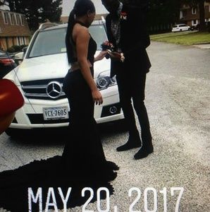 All black prom dress